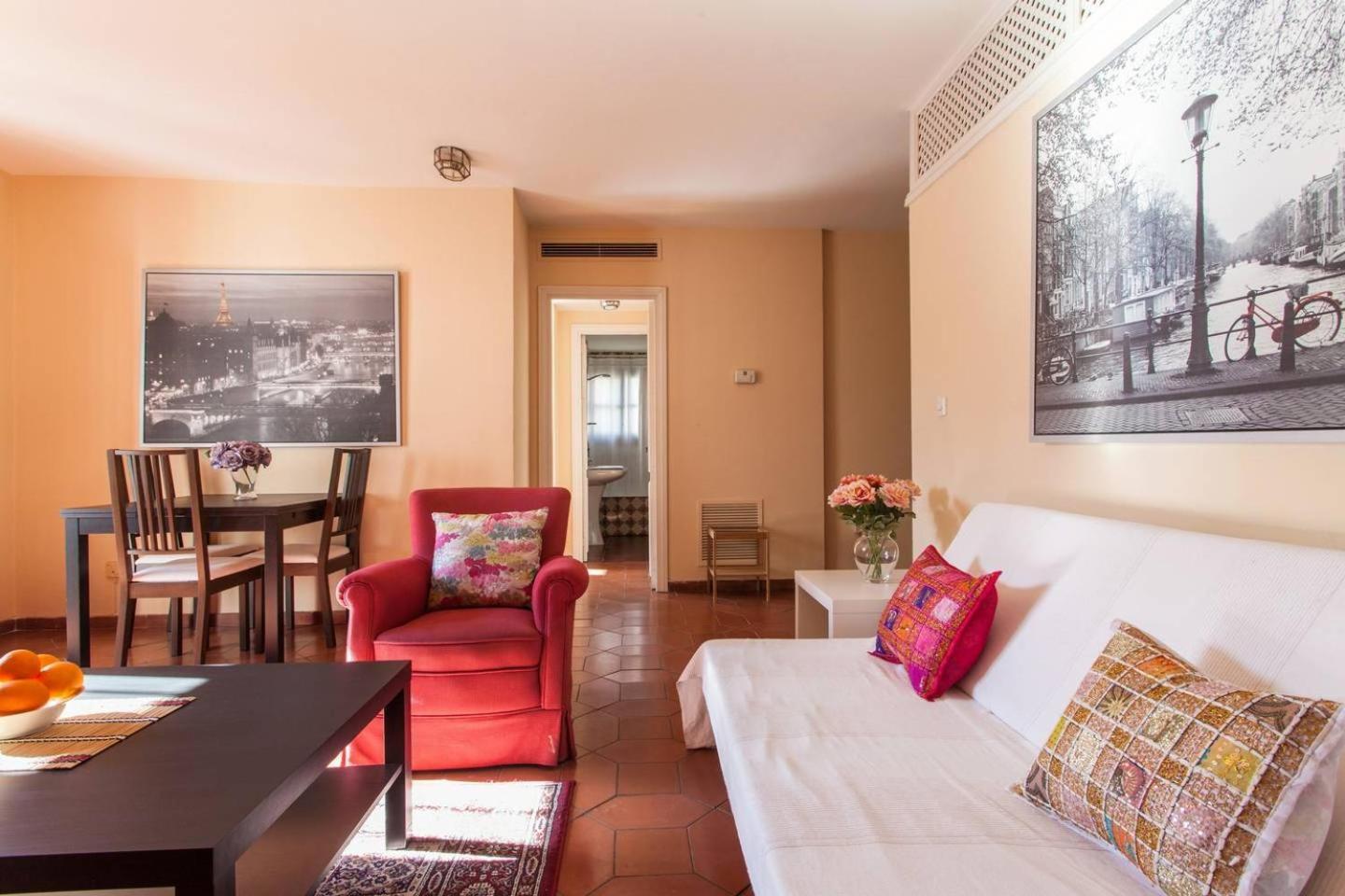 Apartamento Rg Conde De Ibarra Con Garaje Sevilla